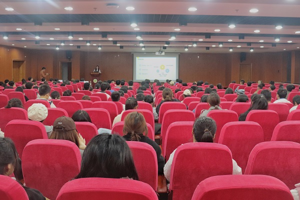 保研交流分享会(裁剪).jpg
