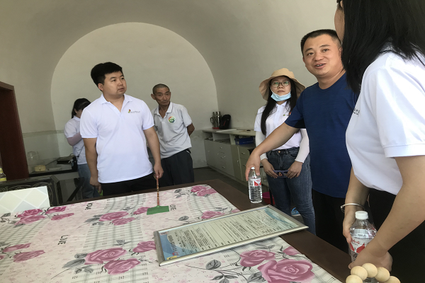 afa3fd07520c410dacbb22175e66a180.png 走访建档立卡贫困户霍维应.png